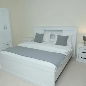 https://esaw-holiday-homes.dubaihotelsoffers.com