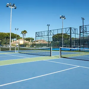 https://browns-sports-leisure-club-vilamoura.hotelaalgarve.com